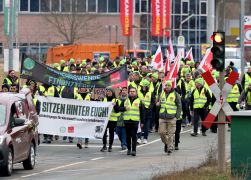 Warnstreik In Jena Bei Bus Und Bahn Drehte Sich Kein Rad 08